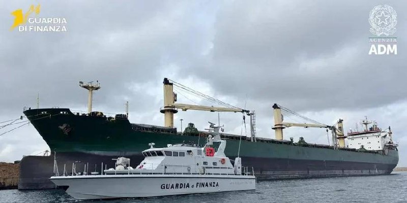 Российский сухогруз арестован в Италии за обход санкций