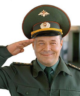 Актёра Алексея Маклакова госпитализировали из-за проблем со зрением