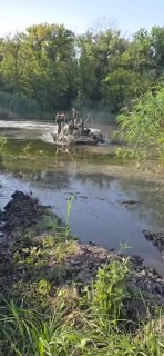 Неудачная попытка переправы БТР-82АТ