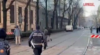 Снайперы Секретной службы США обеспечивают безопасность во время открытия Олимпийских игр в Милане