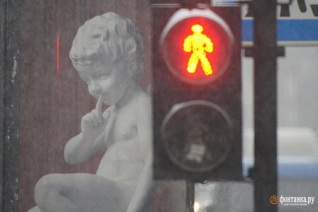 В Петербурге депутаты обсуждают увеличение времени ожидания на светофорах