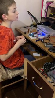 11-летний Тони Старк покоряет интернет своими инженерными навыками