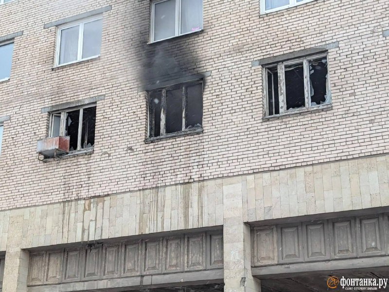 Пожар в Петербурге: один погибший, семь пострадавших