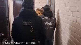 В Петербурге задержали организаторов сети сим-боксов для звонков на Украину