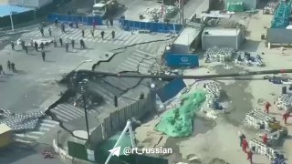 В Шанхае образовалась яма на дороге