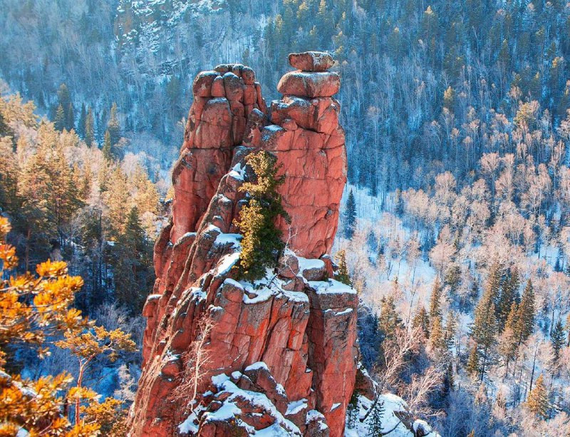 В Красноярском парке не будут штрафовать за лазание по скалам