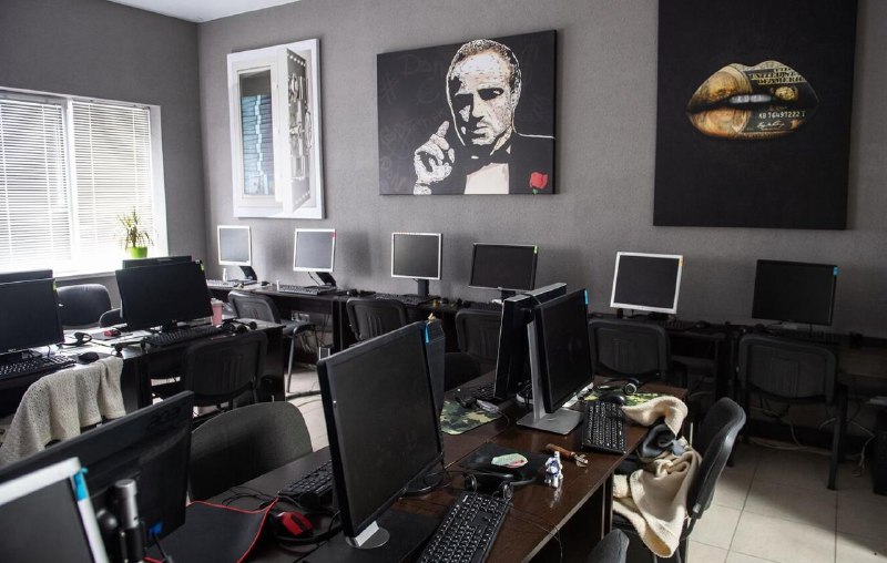 Мошенники из Узбекистана вымогали деньги у россиян