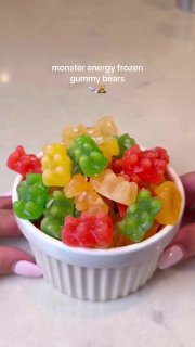 Мармеладные мишки с энергетиком стали новым трендом в соцсетях