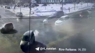 ДТП в Южно-Сахалинске: Lexus врезался в скорую