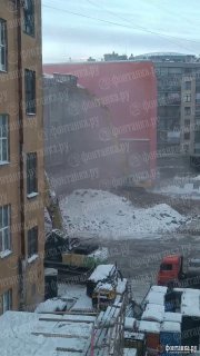 В Петербурге начали сносить здание с культурным наследием
