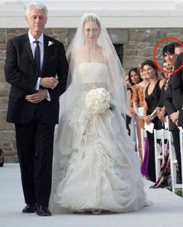 Хиллари Клинтон и Гислейн Максвелл: новые детали