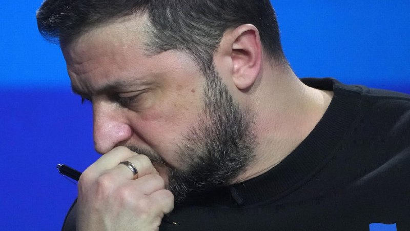 Медведев о Зеленском