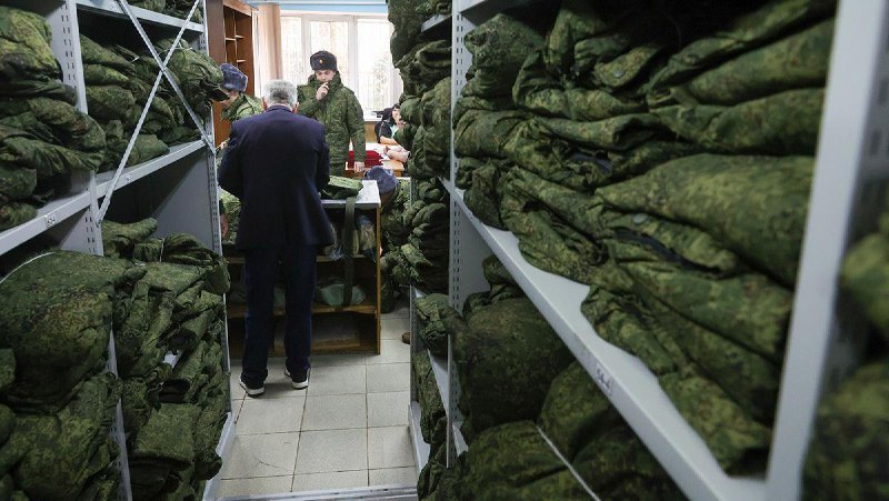 Арестованы участники схемы по хищению средств на поставках формы для армии