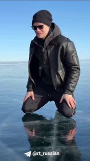 SHAMAN лизнул Байкал и вызвал споры в сети