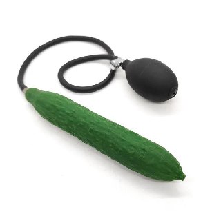 В России продают надувной дилдо-огурец