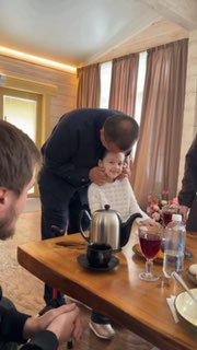 Девочка с ДЦП отправится на реабилитацию в Китай благодаря помощи Умара Кремлева