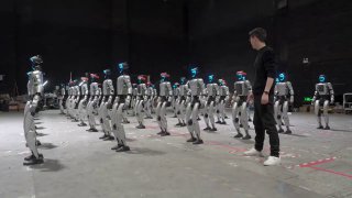 Развитие гуманоидных роботов