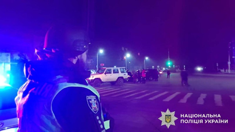 Взрыв в Николаеве: пострадали полицейские