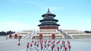 Роботы показали мастерство боевых искусств в Пекине