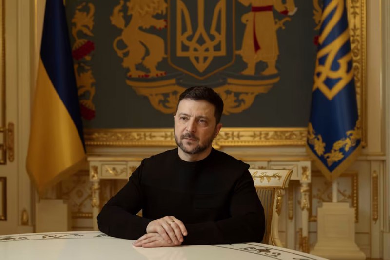 Зеленский подверг критике переговорные инициативы России и потребовал от ЕС назвать дату вступления Украины