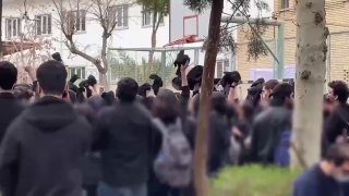 Протест студентов в Тегеране