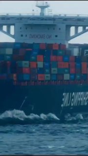 Потерянные контейнеры в океане