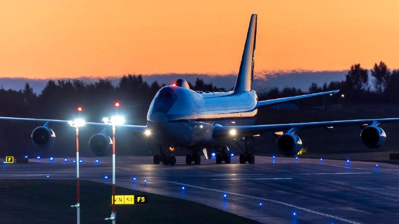 Активность "самолёта Судного дня" в США