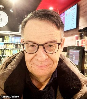 Кореевед Ланьков не будет обжаловать депортацию из Латвии