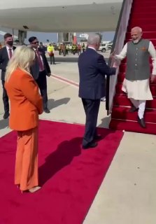 Премьер-министр Индии Моди написал сообщение на иврите перед визитом в Израиль