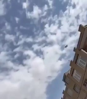 Иранский истребитель МиГ-29 над Тегераном