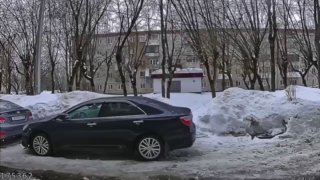 Предупреждение о падении предметов в Подольске