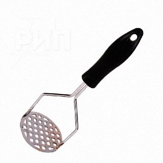 Москвич засунул толкушку в задний проход