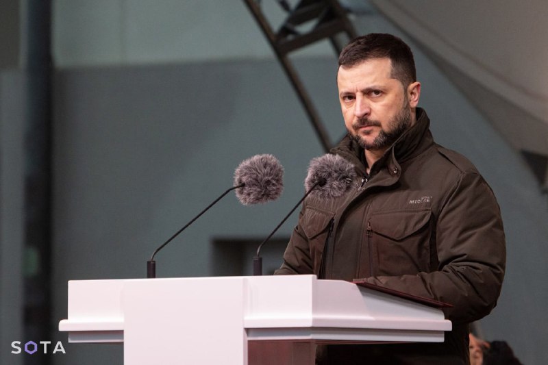 Зеленский опасается проблем с поставками оружия Украине