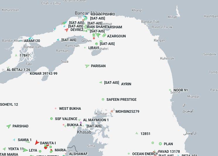Иран пригрозил закрыть Ормузский пролив