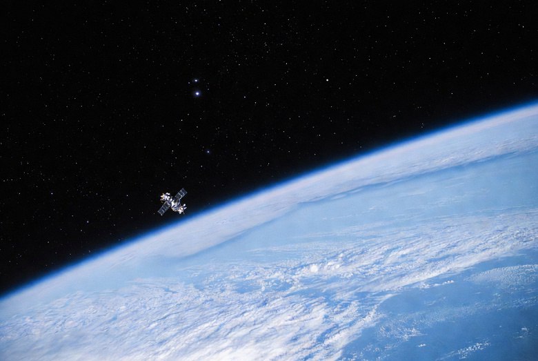 «АФК Система» создала крупнейшую частную спутниковую группировку в России