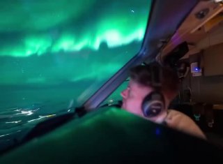Пилот снял северное сияние над Норвегией