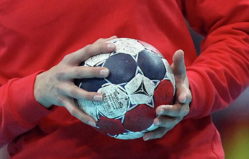 Сборную России по гандболу допустили до молодежных и юношеских соревнований