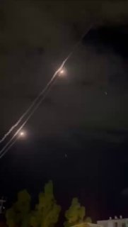Кадры атаки на Израиль и работы ПВО