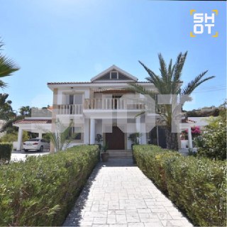 Александр Ревва продает виллу на Кипре за 1,2 млн евро