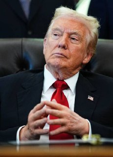 Трамп: американские военные уничтожают корабли Ирана, потому что им «веселее»