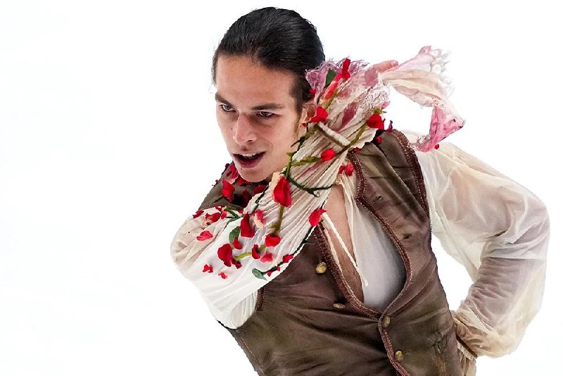 Суд отказал в иске к Федерации фигурного катания из-за программы под «Парфюмера»