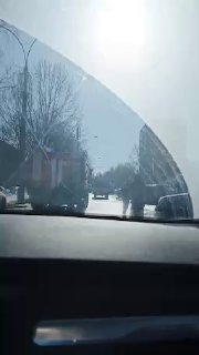 Автомобиль полыхнул на глазах у прохожих в Селятино