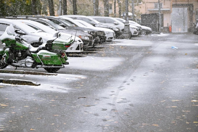 В Москве советуют не менять шины из-за риска гололёда