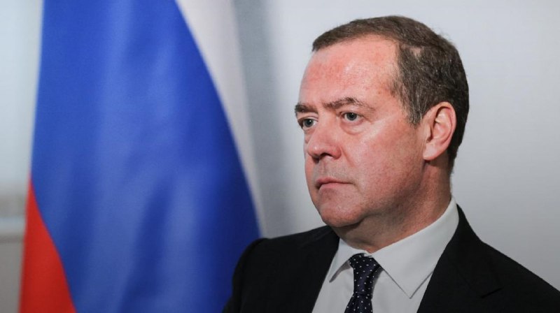 Медведев назвал атаку на Иран неспровоцированной агрессией