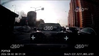 Частная скорая сбила троих детей на переходе в Москве: одна девочка с переломами