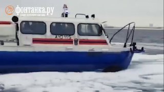 Лед в Петербурге тает: видео о том, как выжить при провале