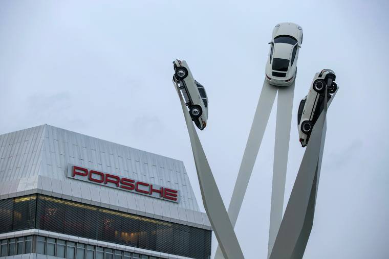 Прибыль Porsche рухнула на 91%