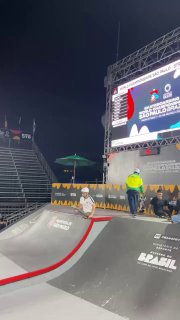 Петербуржец с ампутацией ног стал четвертым скейтером мира