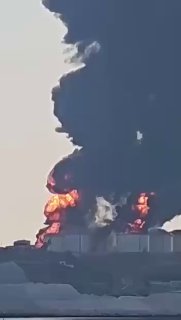 Атака БПЛА на нефтяные резервуары в Омане