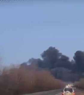 Пожар на нефтебазе в Краснодарском крае из-за падения обломков БПЛА